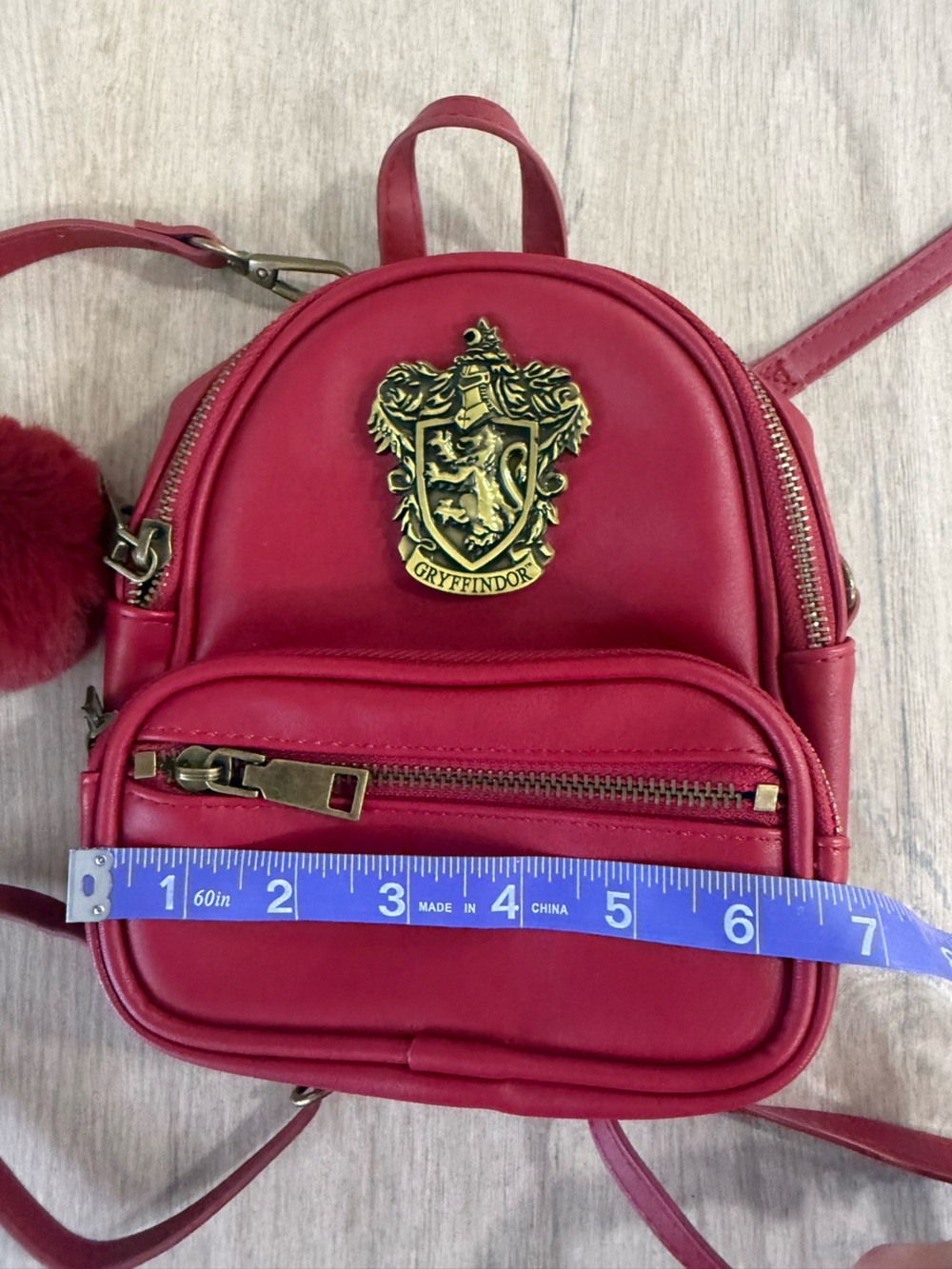 Harry Potter Gryffindor Universal Studios Mini Backpack Red Faux Leather Pom Bag - Picture 2 of 8